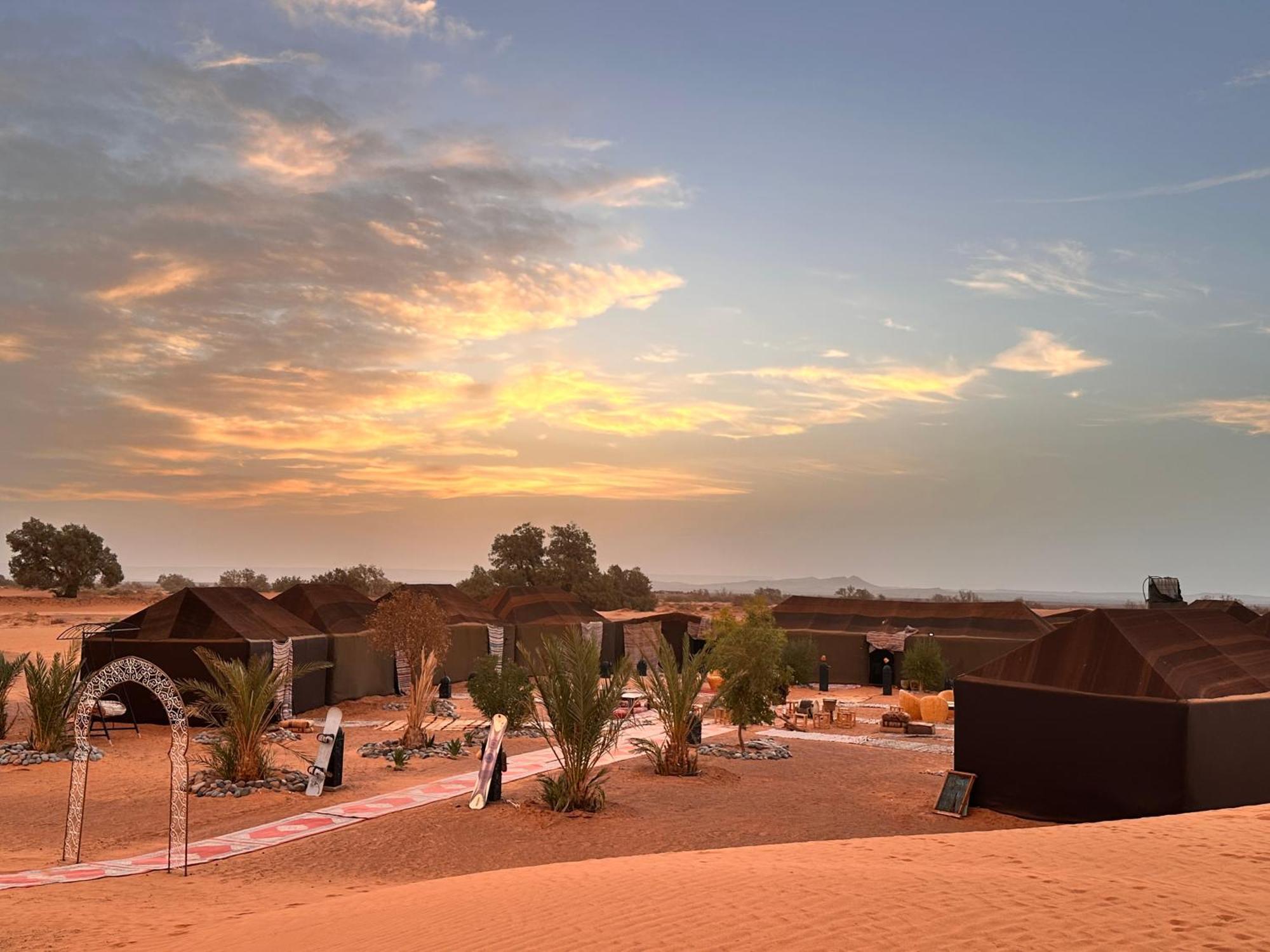 Merzouga Glamping Camp Extérieur photo